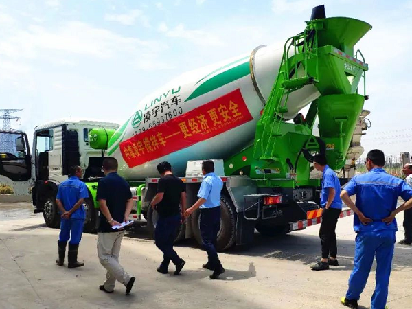 中集凌宇攪拌車全國巡展繼續(xù)：出征安徽，這一組合果然豪橫！